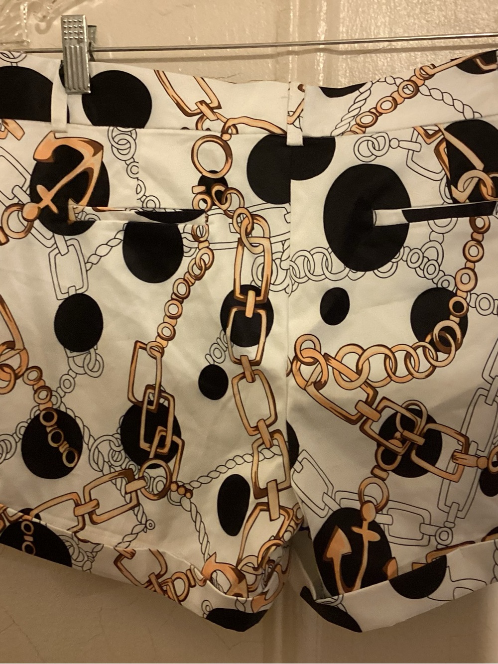 OvI White Chain Anchor Print High-Rise Shorts large - Picture 6 of 6